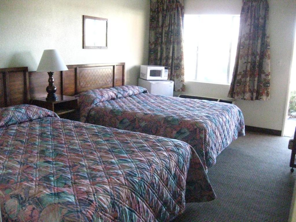 بارستاو، سان بيرناردينو، كاليفورنيا Desert Inn Motel الغرفة الصورة