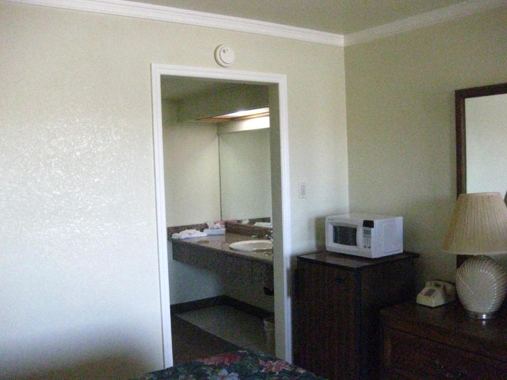 بارستاو، سان بيرناردينو، كاليفورنيا Desert Inn Motel الغرفة الصورة